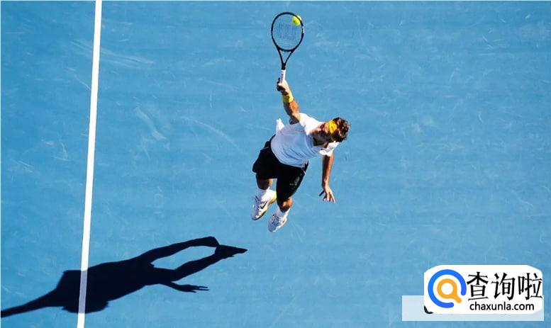 网球的高压求如何打