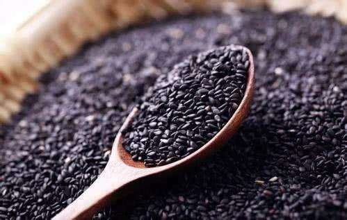 黑芝麻黑豆的功效