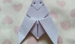 （手工折纸）怎么用纸折一个栩栩如生的知了