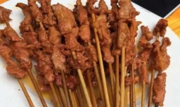 怀孕1个月带8天可以吃辣的羊肉串吗