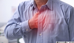 胸闷气短怎么回事