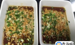 如何做蒜蓉金针菇？