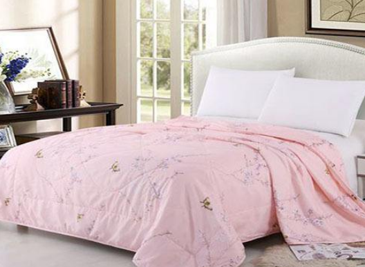 蚕丝被怎么晒好