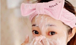 脸上的闭口粉刺怎么去除?