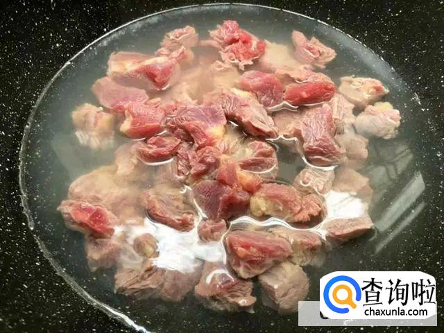 西红柿炖牛腩的做法br