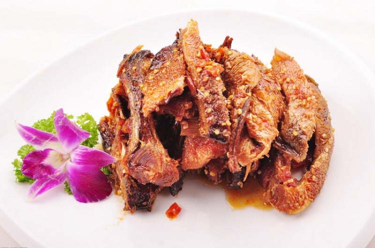 湖南烟熏鱼的家常做法