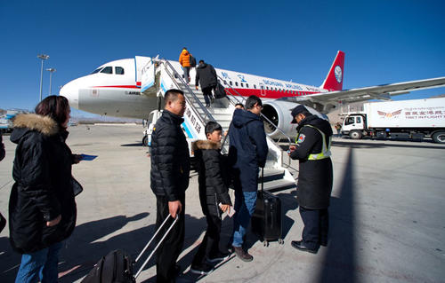 取完机票在哪换登机牌