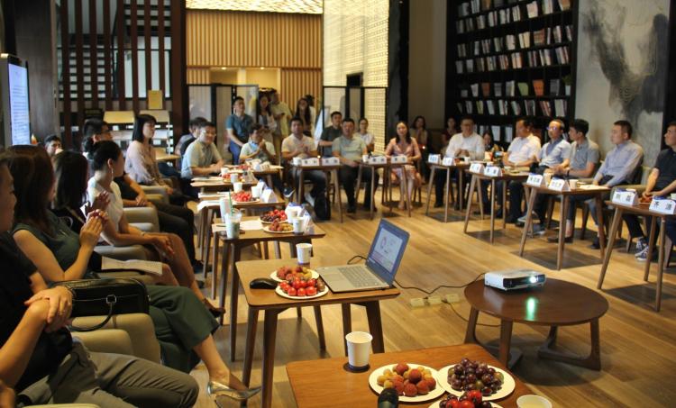 沙龙是什么意思