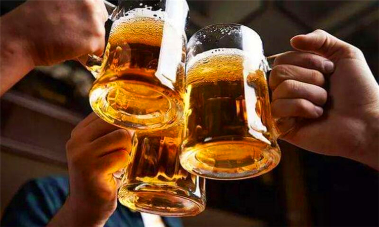 冬季喝啤酒可以暖身吗