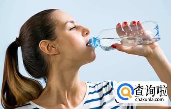 不能胡乱喝水的原因