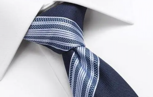 领带在挑选时注意什么