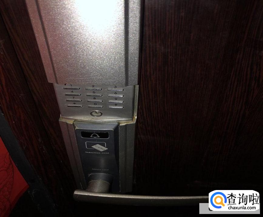 找到打开门的方法没有钥匙