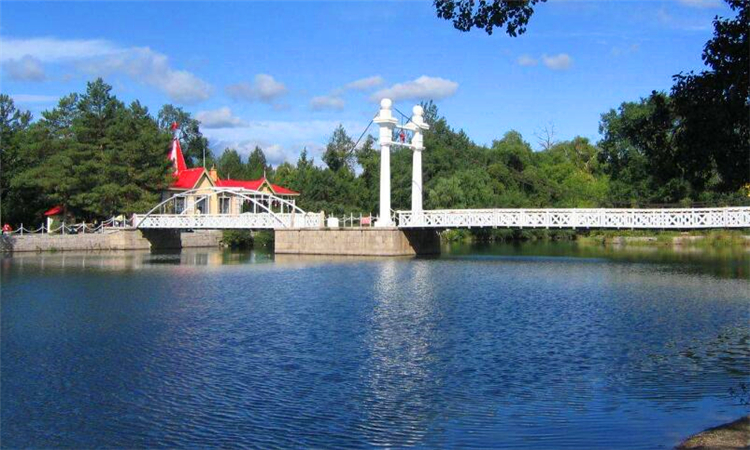 塞外苏杭指的是哪里