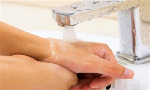 外出回来的人怎么消毒