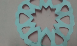 六折心形窗花折剪方法