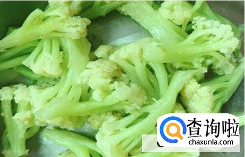 炒菜花需要焯水吗