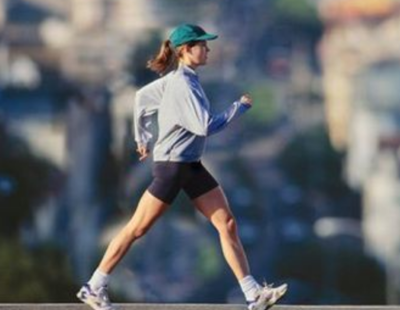 是走路累还是站着累