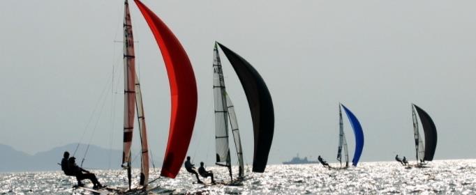 帆船为什么能够逆风航行