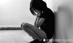 身边的人有自杀倾向，该如何有效地劝阻？