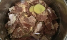 怎么做萝卜炖牛腩