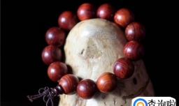 佩戴红木手串怎样做才不会开裂？