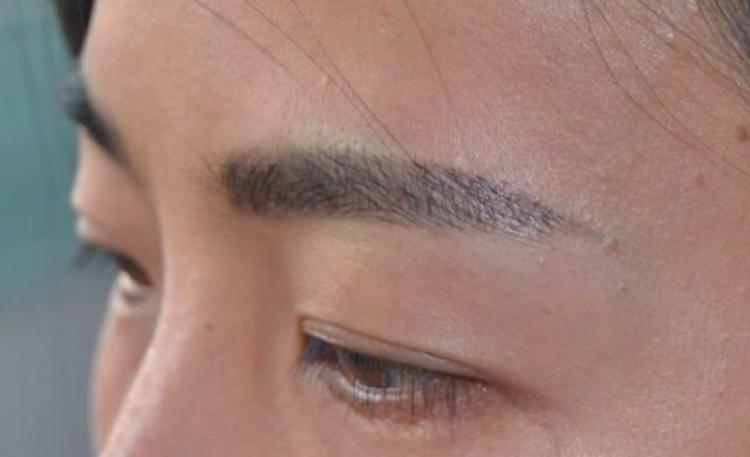 刚纹完眉毛都有哪些注意事项？