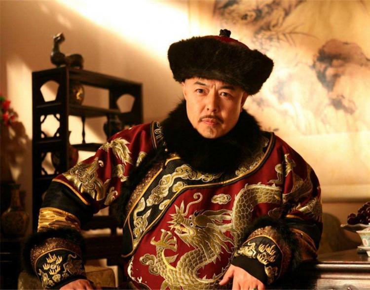 乾隆为什么传位给嘉庆