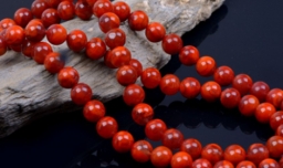 玛瑙的鉴别方法是什么？