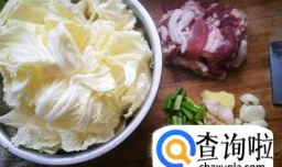 家常五花肉炖白菜粉条