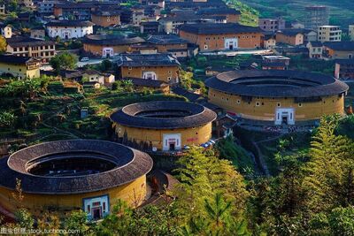 中国最富10大城市排行榜