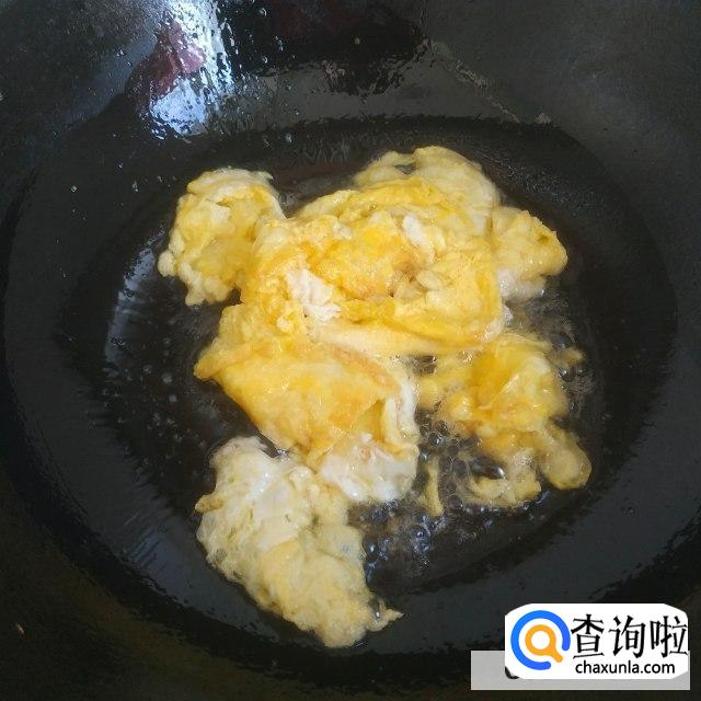 茼蒿炒鸡蛋的做法