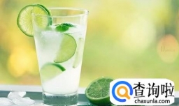 教你如何制作简单夏日青柠气泡水