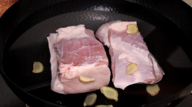 梅菜扣肉的做法正宗的做法