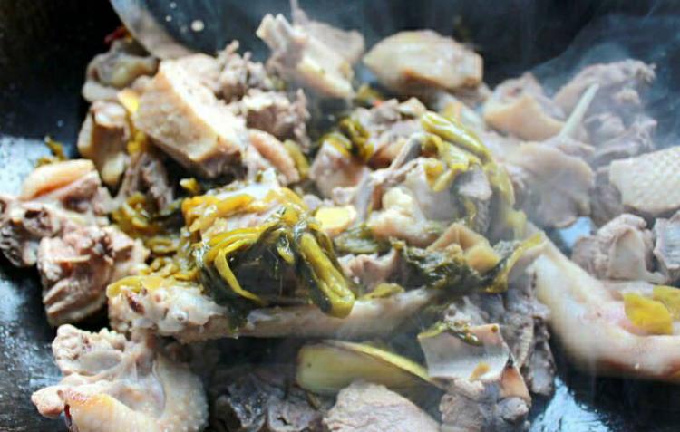 泡菜鸭的做法四川