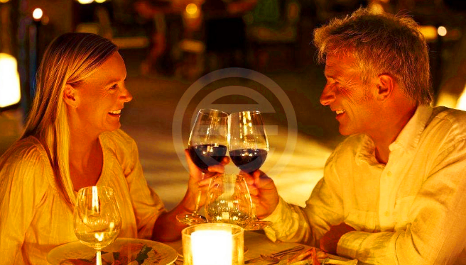 浪漫的结婚纪念日方案